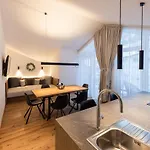 Max Mountain Апарт-отель 4*