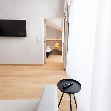 Aparthotel Maximilian 4*