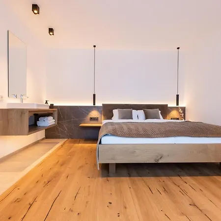 Aparthotel Maximilian Neustift im Stubaital