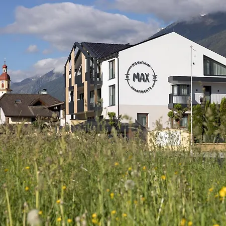 Maximilian Neustift im Stubaital