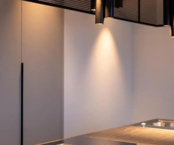 Max Mountain ניוסטיפט אים סטובאיטל